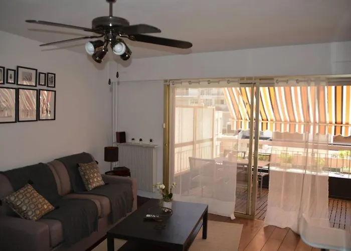 Grand Climatisé Proche Plages Juan Les Pins Antibes