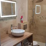 Grand Climatisé Proche Plages Juan Les Pins Appartement